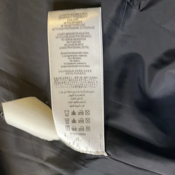 BCBGMaxazria Beautiful Black Puffer Knee Length Coat Removable Fur -XS- #0044 - Picture 14 of 16